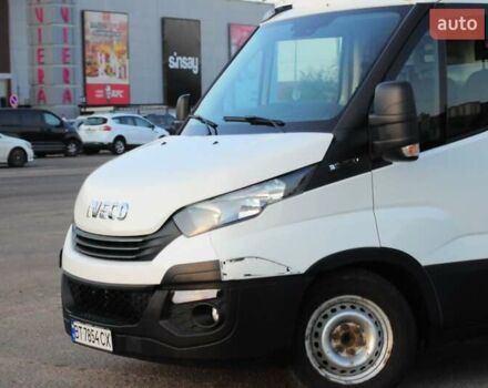 Белый Ивеко Дейли, объемом двигателя 2.29 л и пробегом 293 тыс. км за 24000 $, фото 24 на Automoto.ua