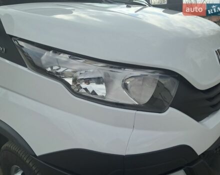 Белый Ивеко Дейли, объемом двигателя 3 л и пробегом 333 тыс. км за 31800 $, фото 50 на Automoto.ua