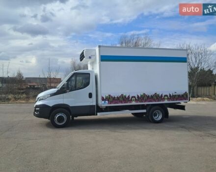 Белый Ивеко Дейли, объемом двигателя 3 л и пробегом 333 тыс. км за 31800 $, фото 4 на Automoto.ua