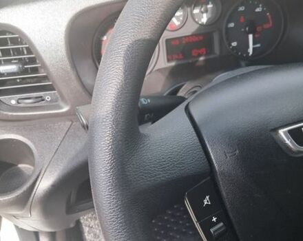 Белый Ивеко Дейли, объемом двигателя 3 л и пробегом 333 тыс. км за 31800 $, фото 39 на Automoto.ua