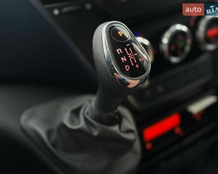 Білий Івеко Дейлі, об'ємом двигуна 2.3 л та пробігом 408 тис. км за 21500 $, фото 16 на Automoto.ua