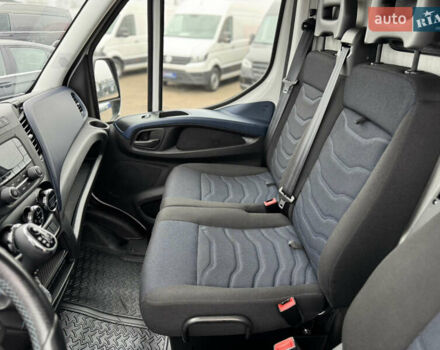 Белый Ивеко Дейли, объемом двигателя 3 л и пробегом 240 тыс. км за 22000 $, фото 41 на Automoto.ua