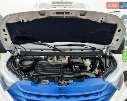 Белый Ивеко Дейли, объемом двигателя 3 л и пробегом 240 тыс. км за 22000 $, фото 97 на Automoto.ua