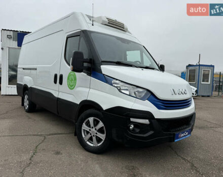 Белый Ивеко Дейли, объемом двигателя 3 л и пробегом 240 тыс. км за 22000 $, фото 3 на Automoto.ua