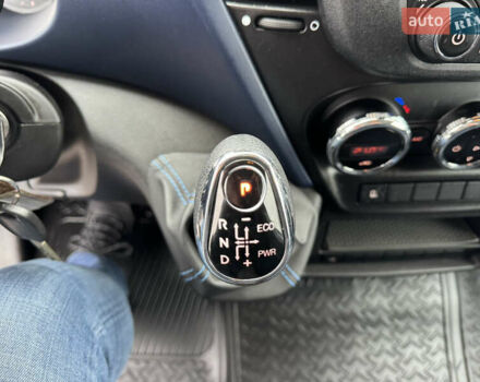 Белый Ивеко Дейли, объемом двигателя 3 л и пробегом 240 тыс. км за 22000 $, фото 45 на Automoto.ua