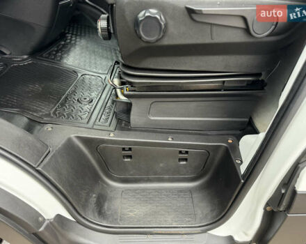 Белый Ивеко Дейли, объемом двигателя 3 л и пробегом 240 тыс. км за 22000 $, фото 38 на Automoto.ua