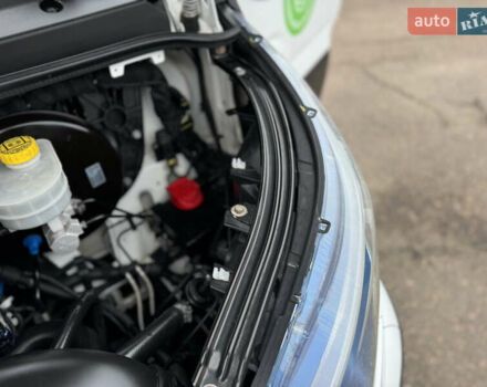 Белый Ивеко Дейли, объемом двигателя 3 л и пробегом 240 тыс. км за 22000 $, фото 108 на Automoto.ua