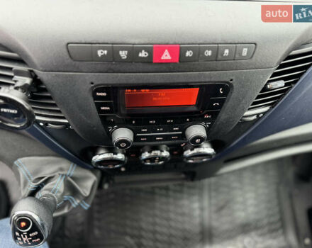 Белый Ивеко Дейли, объемом двигателя 3 л и пробегом 240 тыс. км за 22000 $, фото 52 на Automoto.ua