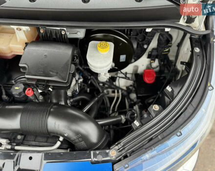 Белый Ивеко Дейли, объемом двигателя 3 л и пробегом 240 тыс. км за 22000 $, фото 103 на Automoto.ua