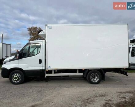 Білий Івеко Дейлі, об'ємом двигуна 2.3 л та пробігом 241 тис. км за 19153 $, фото 3 на Automoto.ua