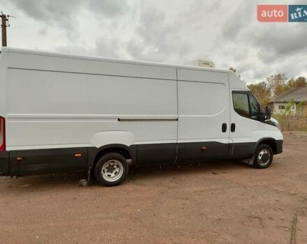 Белый Ивеко Дейли, объемом двигателя 2.3 л и пробегом 130 тыс. км за 25900 $, фото 3 на Automoto.ua