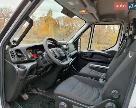 Белый Ивеко Дейли, объемом двигателя 2.3 л и пробегом 130 тыс. км за 25900 $, фото 4 на Automoto.ua
