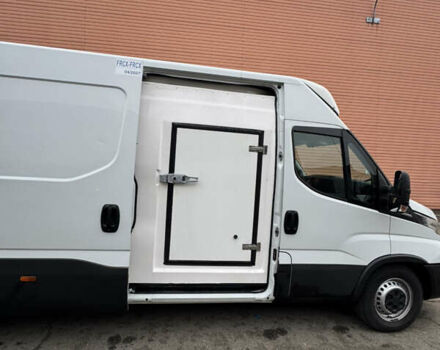 Білий Івеко Дейлі, об'ємом двигуна 2.3 л та пробігом 264 тис. км за 28900 $, фото 12 на Automoto.ua