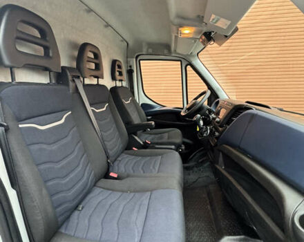 Білий Івеко Дейлі, об'ємом двигуна 2.3 л та пробігом 264 тис. км за 28900 $, фото 15 на Automoto.ua