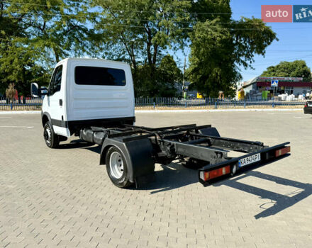 Белый Ивеко Дейли, объемом двигателя 3 л и пробегом 350 тыс. км за 12300 $, фото 4 на Automoto.ua