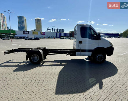 Белый Ивеко Дейли, объемом двигателя 3 л и пробегом 350 тыс. км за 12300 $, фото 8 на Automoto.ua