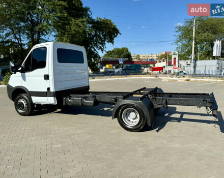 Белый Ивеко Дейли, объемом двигателя 3 л и пробегом 350 тыс. км за 12300 $, фото 3 на Automoto.ua
