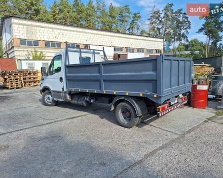 Білий Івеко Дейлі, об'ємом двигуна 0 л та пробігом 300 тис. км за 14999 $, фото 5 на Automoto.ua