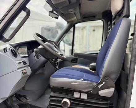 Білий Івеко Дейлі, об'ємом двигуна 3 л та пробігом 120 тис. км за 31500 $, фото 6 на Automoto.ua