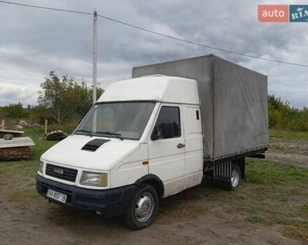 Білий Івеко Дейлі, об'ємом двигуна 2.5 л та пробігом 1 тис. км за 2300 $, фото 1 на Automoto.ua