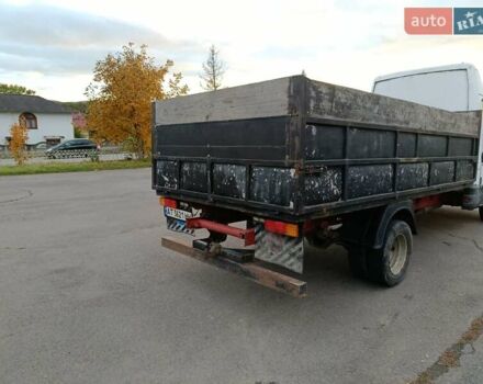 Белый Ивеко Дейли, объемом двигателя 2.8 л и пробегом 245 тыс. км за 6500 $, фото 5 на Automoto.ua