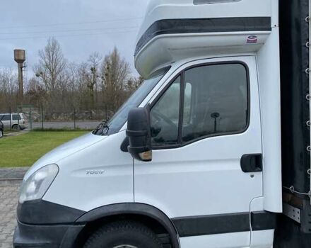 Белый Ивеко Дейли, объемом двигателя 3 л и пробегом 808 тыс. км за 20500 $, фото 2 на Automoto.ua