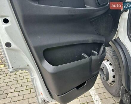 Белый Ивеко Дейли, объемом двигателя 3 л и пробегом 466 тыс. км за 25999 $, фото 27 на Automoto.ua