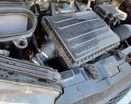 Белый Ивеко Дейли, объемом двигателя 3 л и пробегом 746 тыс. км за 27000 $, фото 5 на Automoto.ua