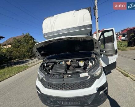 Івеко Дейлі 2016 у Буче на Automoto.ua Білий Івеко Дейлі, об'ємом двигуна 3 л та пробігом 698 тис. км за 25500 $, фото 22 на Automoto.ua