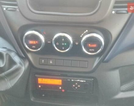 Белый Ивеко Дейли, объемом двигателя 3 л и пробегом 435 тыс. км за 28000 $, фото 7 на Automoto.ua