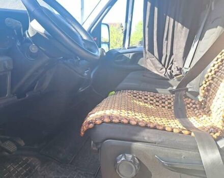 Білий Івеко Дейлі, об'ємом двигуна 3 л та пробігом 559 тис. км за 26600 $, фото 5 на Automoto.ua