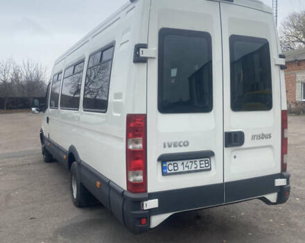 Белый Ивеко Дейли, объемом двигателя 3 л и пробегом 506 тыс. км за 28000 $, фото 5 на Automoto.ua