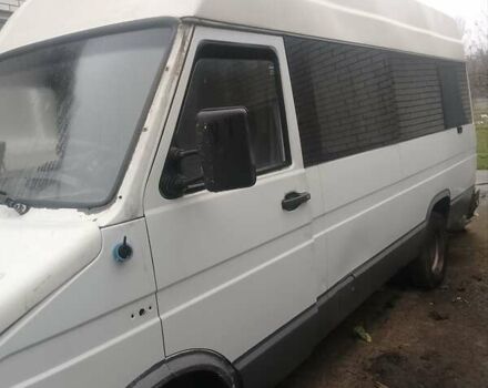 Белый Ивеко Дейли, объемом двигателя 0 л и пробегом 500 тыс. км за 2500 $, фото 2 на Automoto.ua