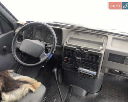 Белый Ивеко Дейли, объемом двигателя 2.8 л и пробегом 480 тыс. км за 3000 $, фото 5 на Automoto.ua