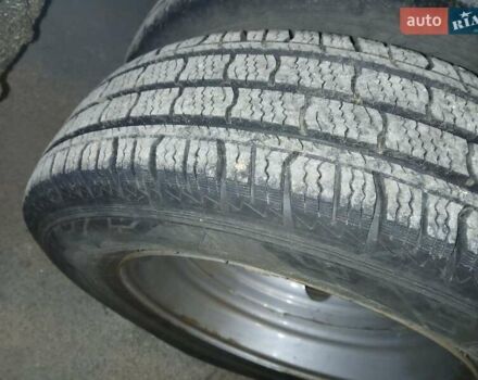 Белый Ивеко Дейли, объемом двигателя 2.9 л и пробегом 970 тыс. км за 4500 $, фото 4 на Automoto.ua