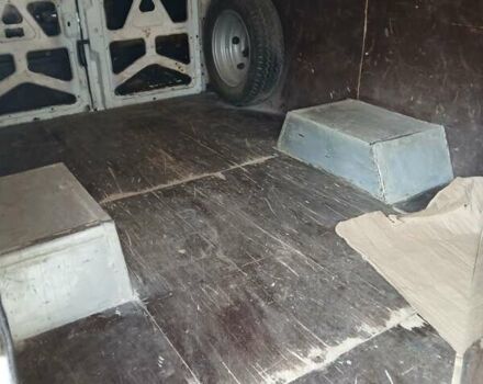 Белый Ивеко Дейли, объемом двигателя 2.9 л и пробегом 970 тыс. км за 4500 $, фото 5 на Automoto.ua