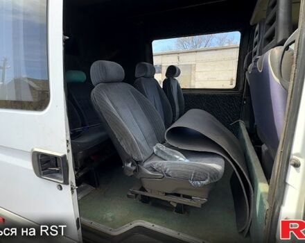 Белый Ивеко Дейли, объемом двигателя 2.8 л и пробегом 264 тыс. км за 6100 $, фото 2 на Automoto.ua