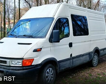 Белый Ивеко Дейли, объемом двигателя 2.8 л и пробегом 500 тыс. км за 3200 $, фото 1 на Automoto.ua