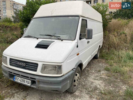 Ивеко Дейли 1994 в Каменце-Подольском на Automoto.ua Белый Ивеко Дейли, объемом двигателя 2.4 л и пробегом 200 тыс. км за 2300 $, фото 1 на Automoto.ua