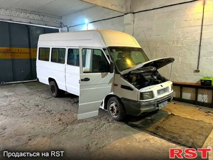 Ивеко Дейли 1997 в Днепре (Днепропетровске) на Automoto.ua Белый Ивеко Дейли, объемом двигателя 2.8 л и пробегом 400 тыс. км за 2100 $, фото 1 на Automoto.ua