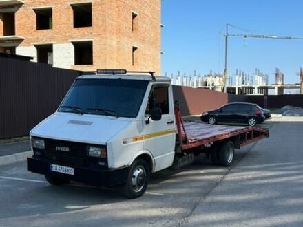 Белый Ивеко Дейли, объемом двигателя 2.8 л и пробегом 400 тыс. км за 6500 $, фото 1 на Automoto.ua