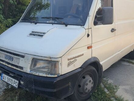 Белый Ивеко Дейли, объемом двигателя 2.8 л и пробегом 250 тыс. км за 6200 $, фото 1 на Automoto.ua