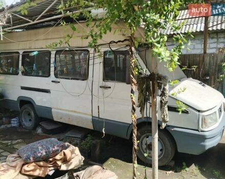 Білий Івеко Дейлі, об'ємом двигуна 2.8 л та пробігом 505 тис. км за 1400 $, фото 1 на Automoto.ua
