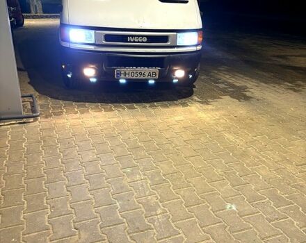 Белый Ивеко Дейли, объемом двигателя 2.8 л и пробегом 502 тыс. км за 6000 $, фото 1 на Automoto.ua