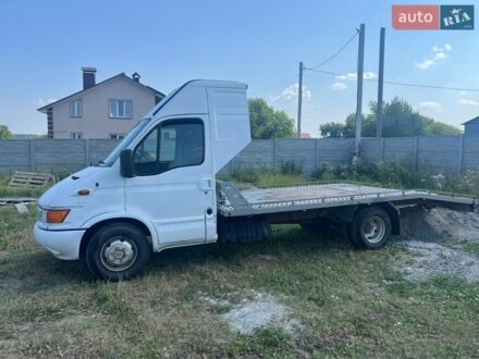 Белый Ивеко Дейли, объемом двигателя 2.8 л и пробегом 422 тыс. км за 7800 $, фото 1 на Automoto.ua