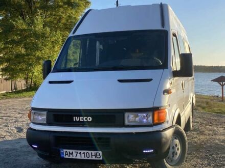 Белый Ивеко Дейли, объемом двигателя 2.8 л и пробегом 440 тыс. км за 6100 $, фото 1 на Automoto.ua