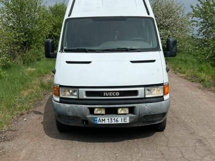Білий Івеко Дейлі, об'ємом двигуна 2.8 л та пробігом 300 тис. км за 5600 $, фото 1 на Automoto.ua