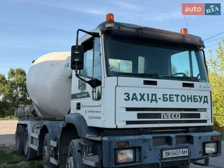 Белый Ивеко Дейли, объемом двигателя 7.79 л и пробегом 450 тыс. км за 33000 $, фото 1 на Automoto.ua