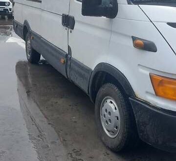 Івеко Дейлі 2004 у Первомайськ на Automoto.ua Білий Івеко Дейлі, об'ємом двигуна 2.29 л та пробігом 400 тис. км за 5000 $, фото 1 на Automoto.ua