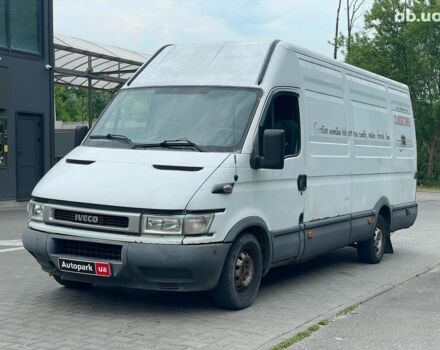 Белый Ивеко Дейли, объемом двигателя 2.3 л и пробегом 325 тыс. км за 5490 $, фото 1 на Automoto.ua